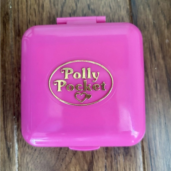 Polly Pocket 1989 Vintage Bluebird Toys Complete - Polly’s Funfair - Picture 4 of 5